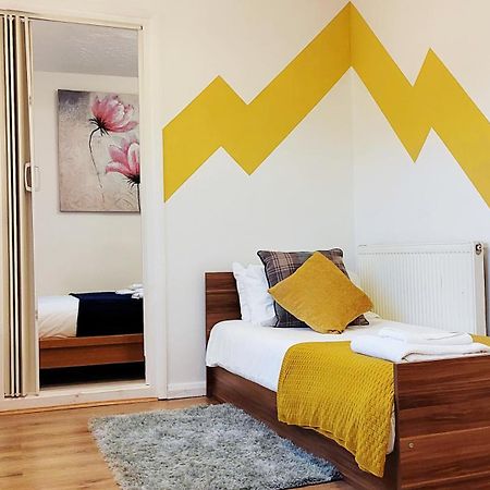 Epicsa - Family & Corporate Stay Mews Apartments With Free Parking CBG Exteriör bild
