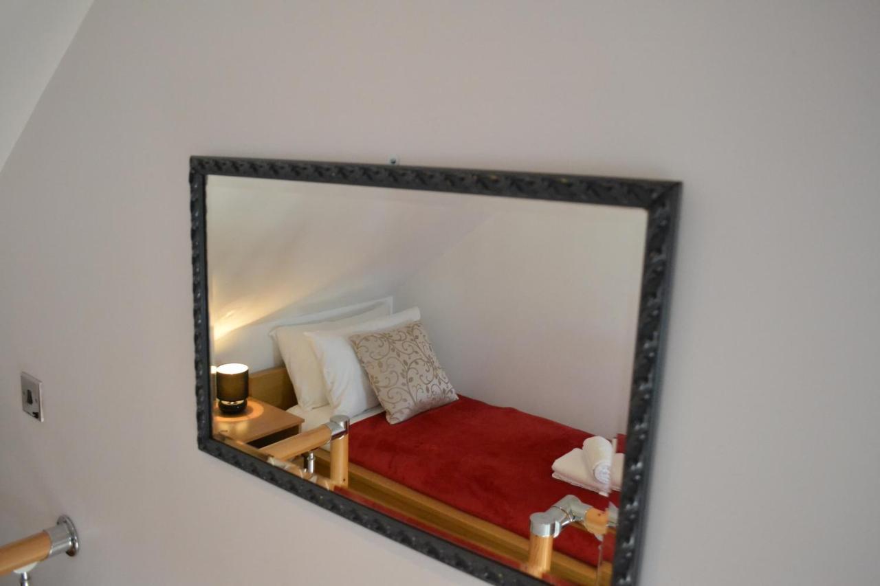 Epicsa - Family & Corporate Stay Mews Apartments With Free Parking CBG Exteriör bild