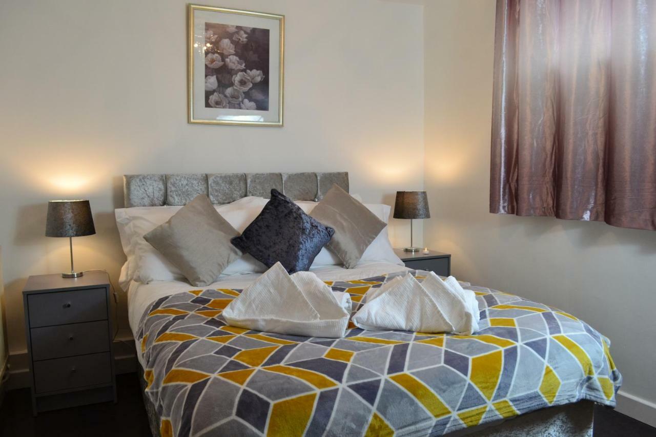 Epicsa - Family & Corporate Stay Mews Apartments With Free Parking CBG Exteriör bild