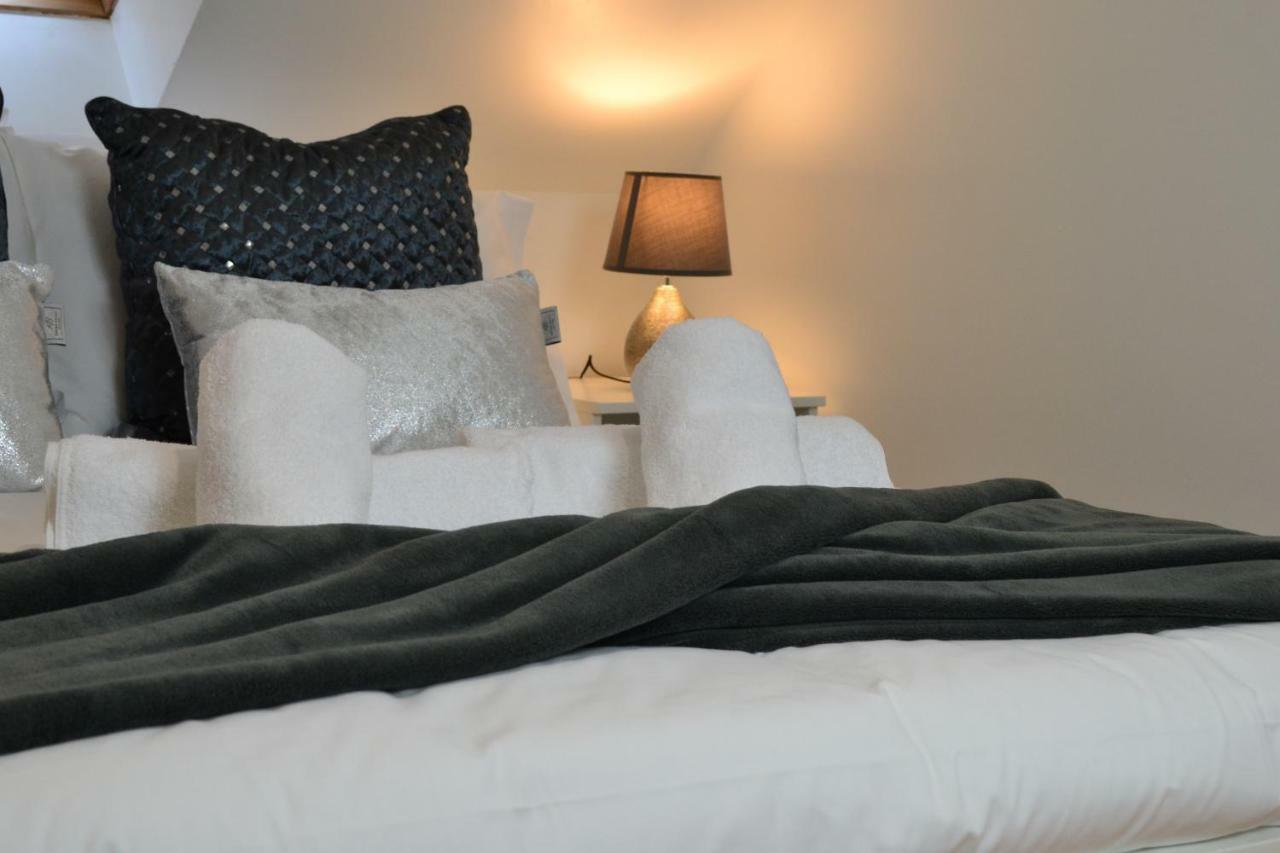 Epicsa - Family & Corporate Stay Mews Apartments With Free Parking CBG Exteriör bild