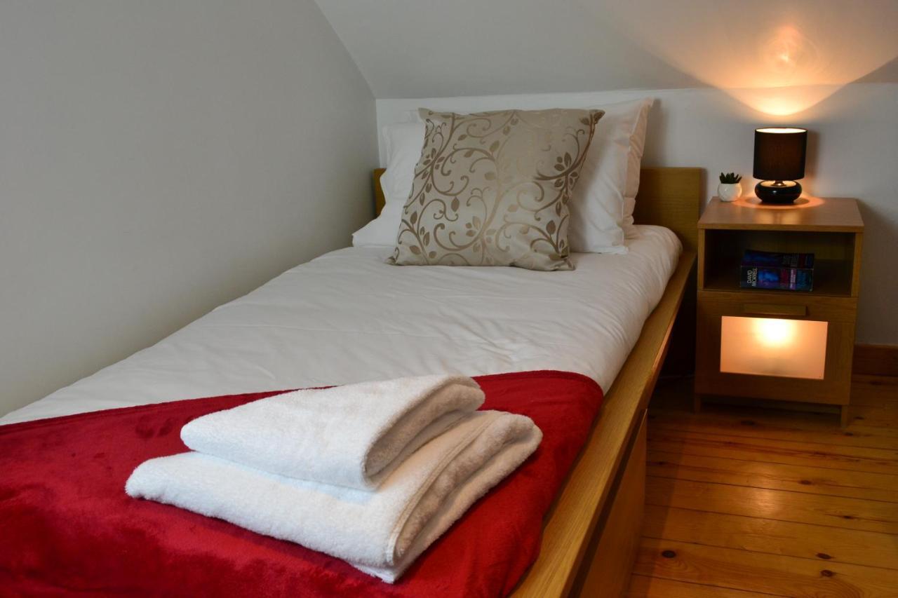 Epicsa - Family & Corporate Stay Mews Apartments With Free Parking CBG Exteriör bild